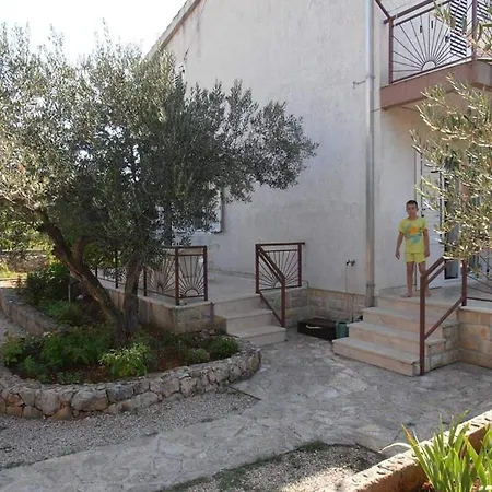 Apartment Vedris Srima Apartment